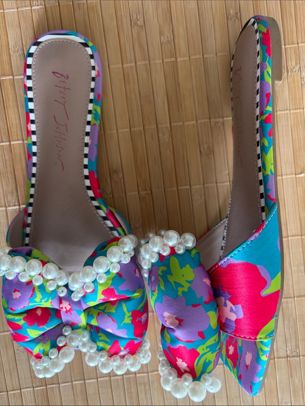 Betsey Johnson Liah Slide Sandal Bright Satin Multi - Picture 8 of 8